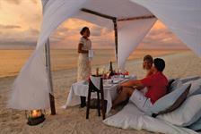 Pacific Resort Aitutaki - love nest on beach 
