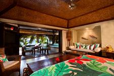 Pacific Resort Aitutaki - Premium Beachfront Bungalow (Daytime) 